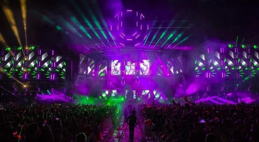 展臺(tái)燈光設(shè)計(jì) 展臺(tái)燈光設(shè)計(jì)