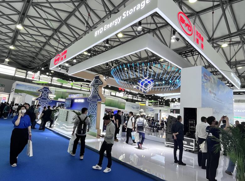 參展商該如何選擇展臺大??？展覽展臺搭建服務商幫您排憂解難