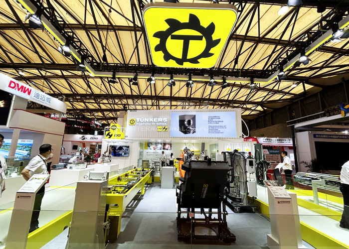 上海汽車裝備展臺(tái)布置 上海汽車裝備展臺(tái)布置