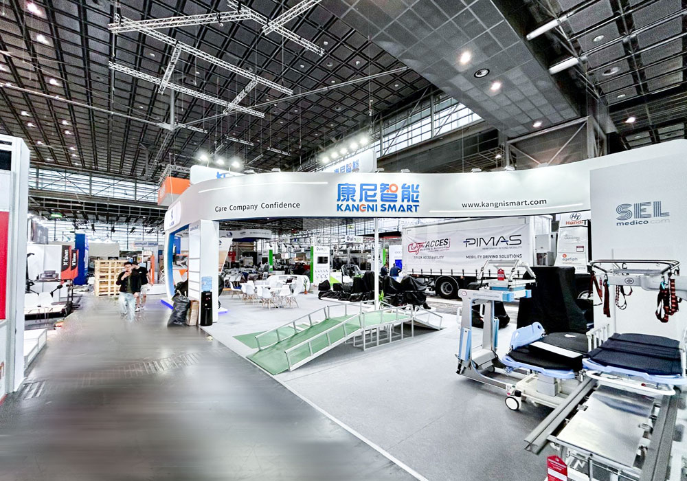 德國康復(fù)展臺(tái)搭建